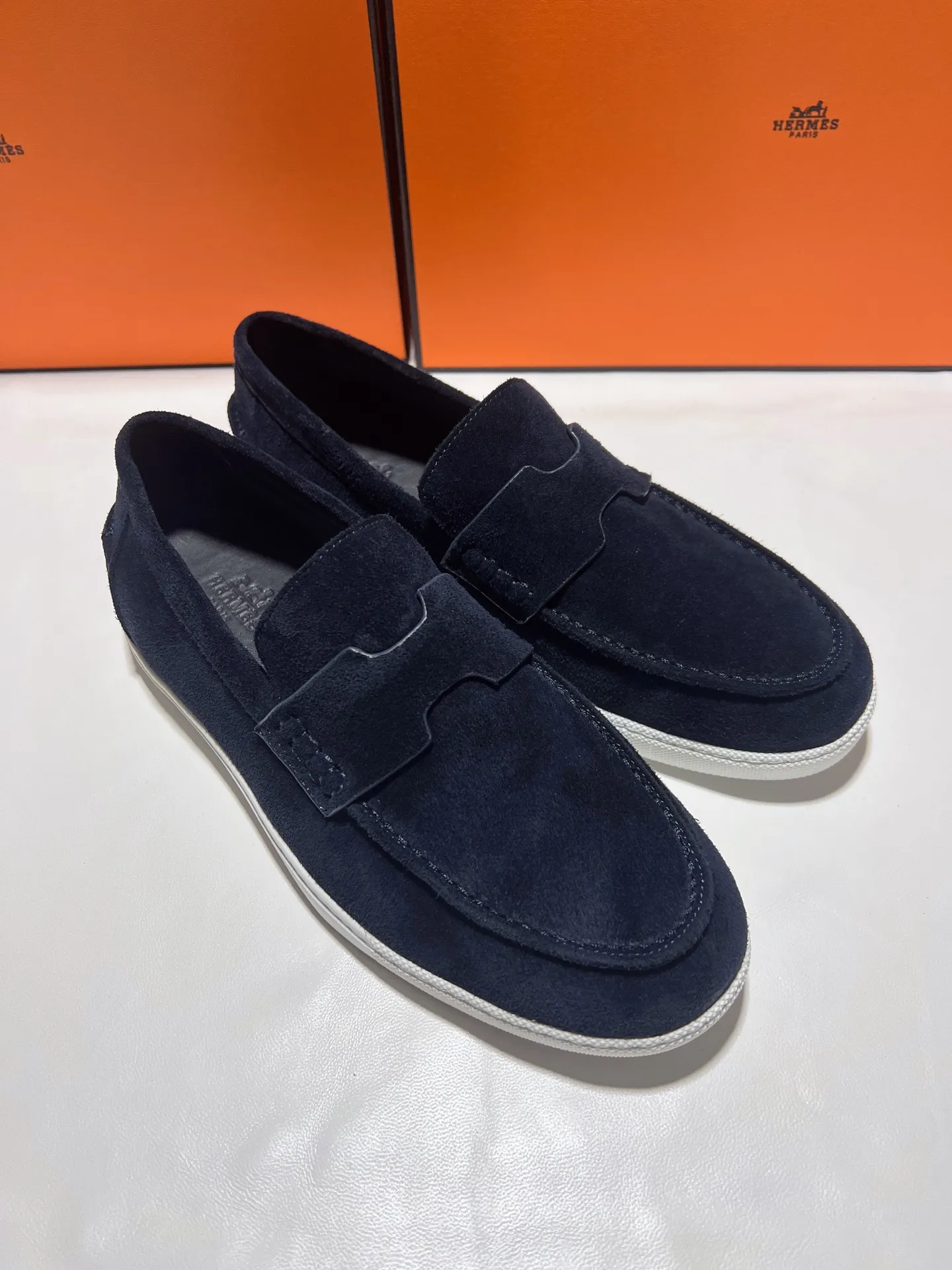 👟👟Ex-factory price 540👟👟 ♥2025 HERMES The latest hot model, the official website is developed simultaneously, original quality Size: Women's size 36/46
